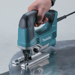 MAKITA JV0600K Jig Saw - JBR HARDWARE